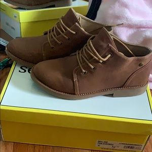 Like new suede shoes